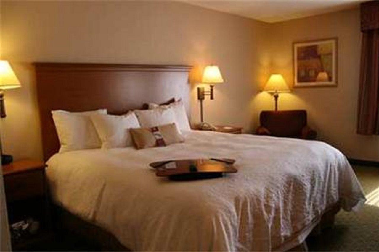 Hampton Inn Eau Claire Exteriér fotografie