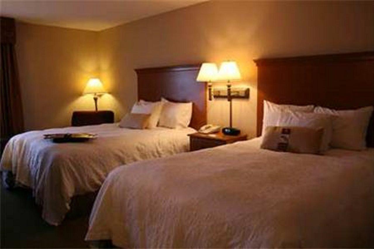 Hampton Inn Eau Claire Exteriér fotografie