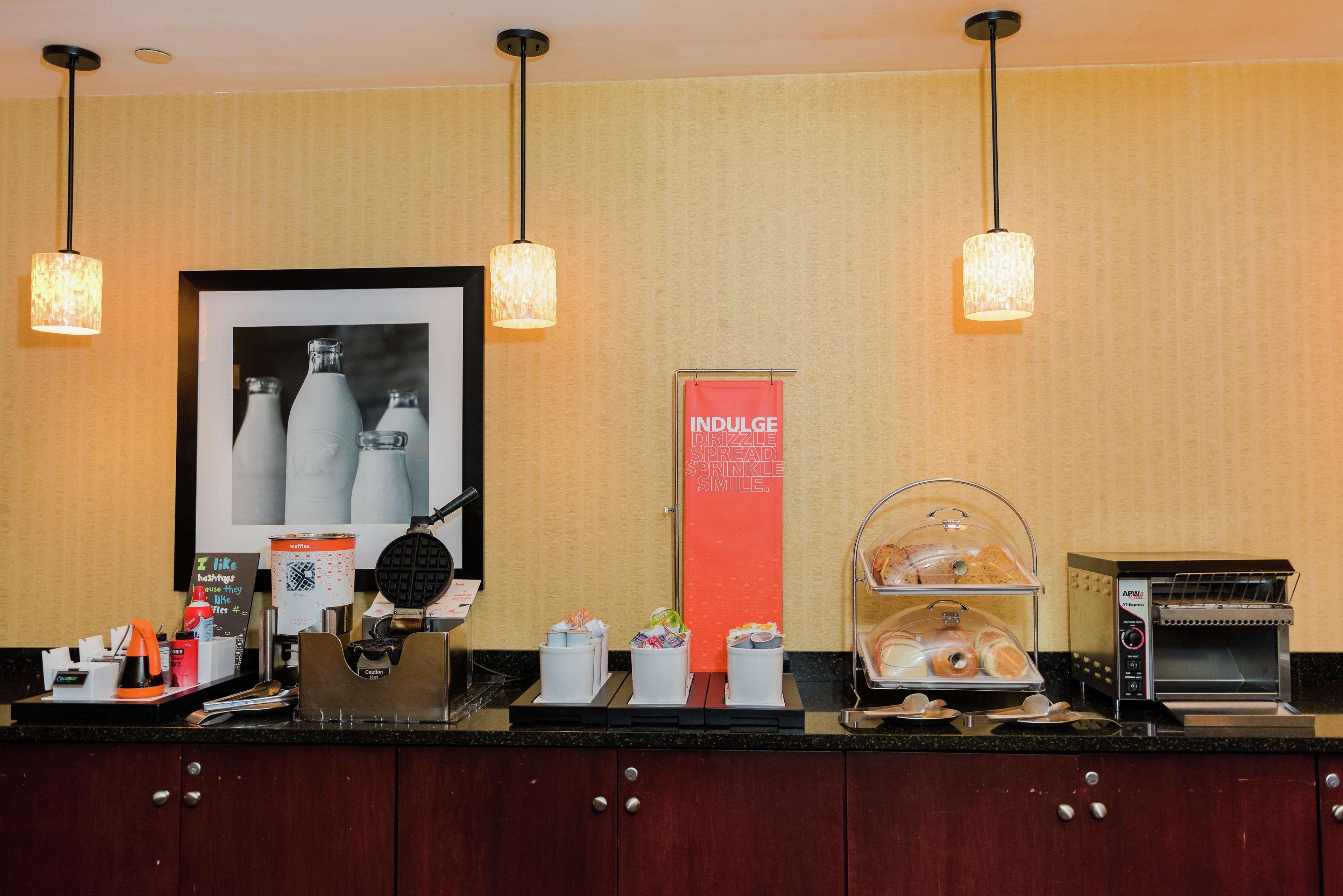 Hampton Inn Eau Claire Exteriér fotografie
