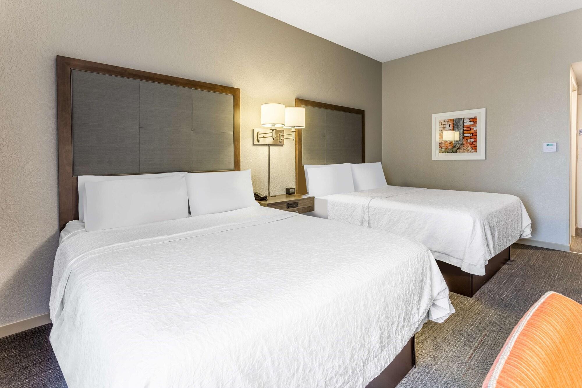 Hampton Inn Eau Claire Exteriér fotografie